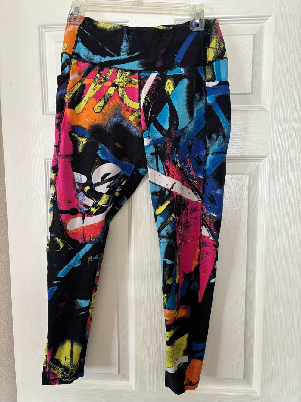 New York & Company Black Multicolor Abstract Print Leggings